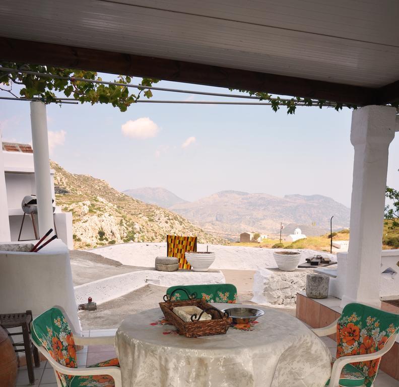 La Villa Di Zazopetra Menetaí エクステリア 写真